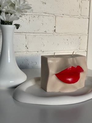 LIMITED EDITION! Candle "Lips"